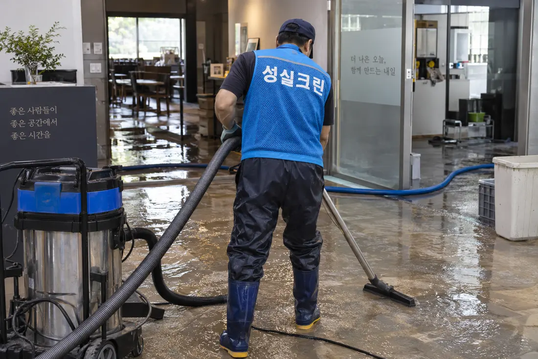 성실크린 일회성대청소 작업 현장